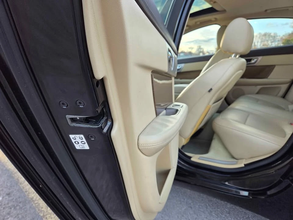 2009 Jaguar X250 XF - Image 5 of 6