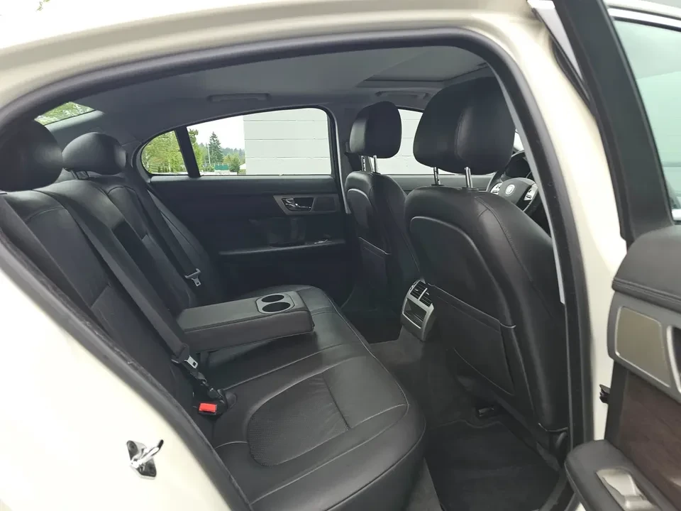 2009 Jaguar X250 XF - Image 9 of 10