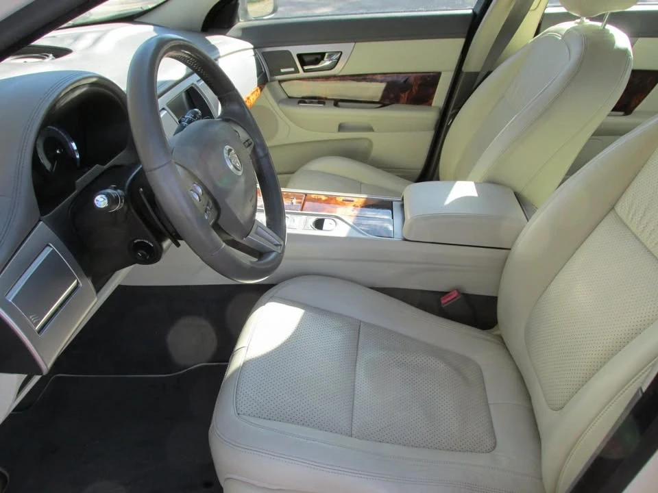 2009 Jaguar X250 XFR - Image 8 of 12