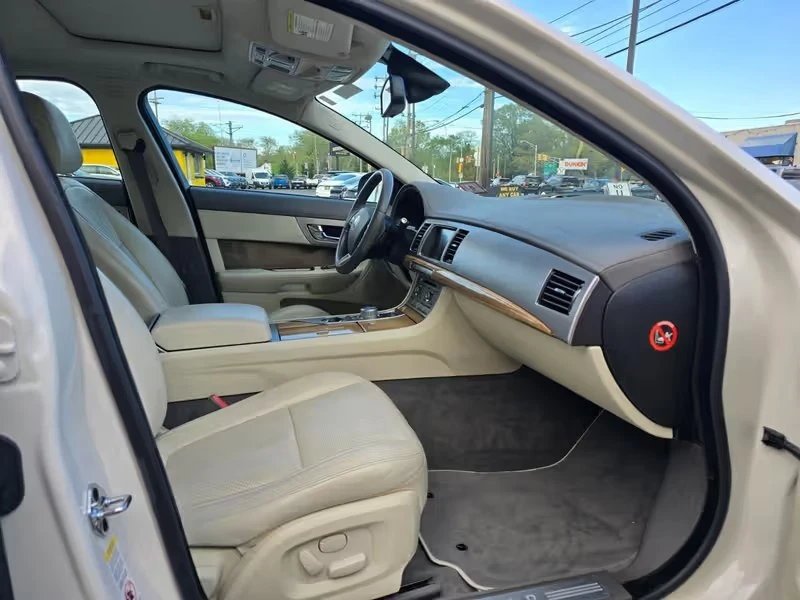 2009 Jaguar X250 XF - Image 11 of 16