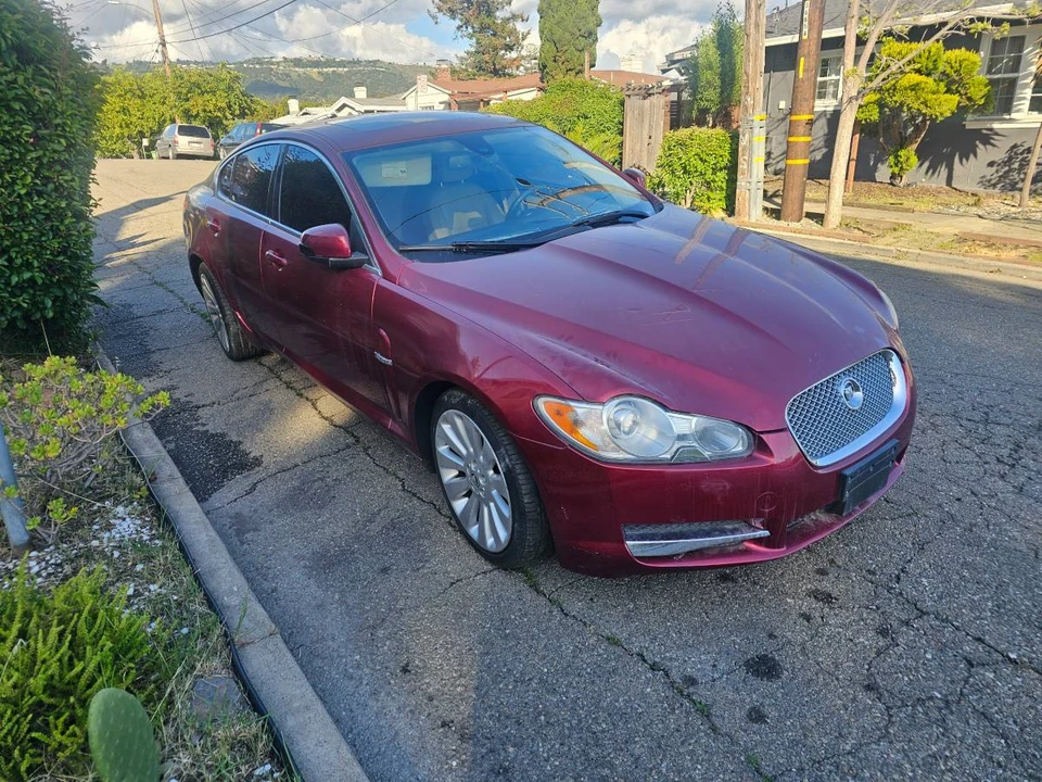 2009 Jaguar XF - Image 2 of 5