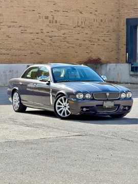 2009 Jaguar XJ Vanden Plas