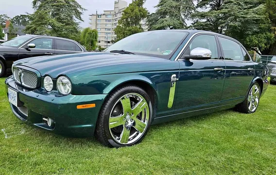 2009 Jaguar XJ Vanden Plas