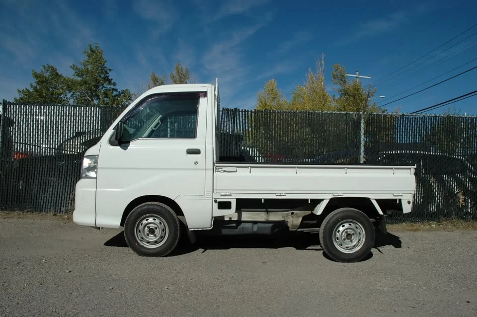 2009 Daihatsu Hijet - Image 3 of 17