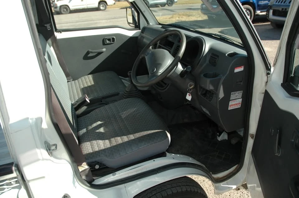 2009 Daihatsu Hijet - Image 14 of 17