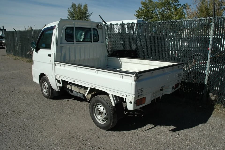 2009 Daihatsu Hijet - Image 4 of 17