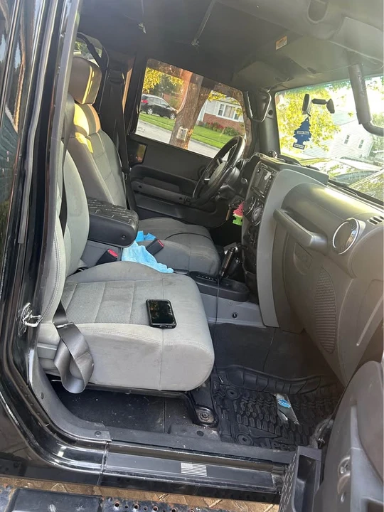 2009 Jeep JK Wrangler - Image 2 of 6