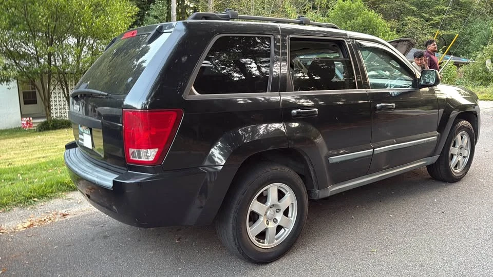 2009 Jeep Cherokee - Image 2 of 7