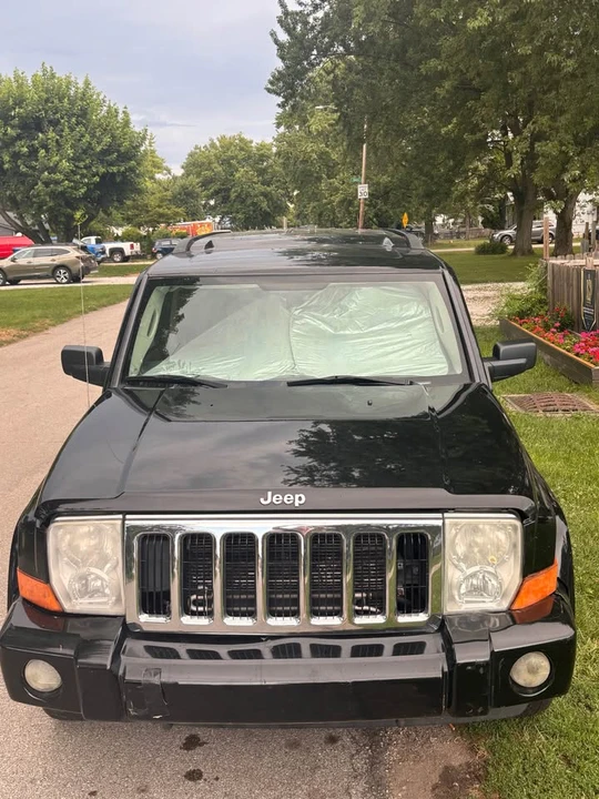 2009 Jeep Commander - Image 3 of 10