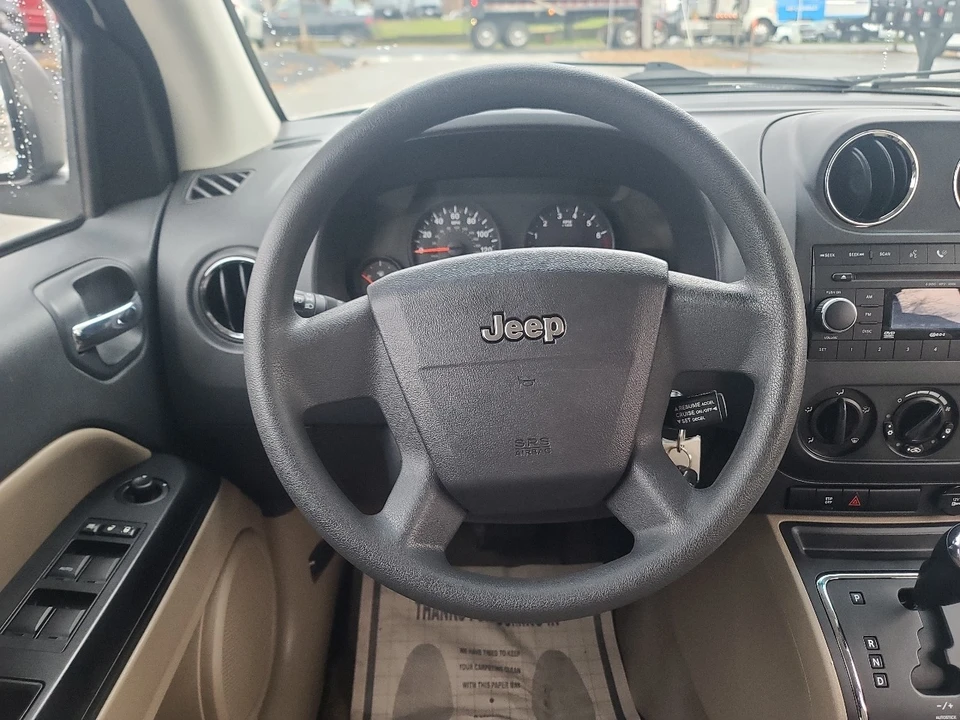 2009 Jeep Compass - Image 15 of 20
