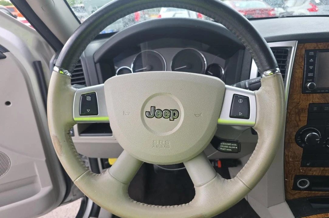 2009 Jeep WK Grand Cherokee - Image 11 of 15