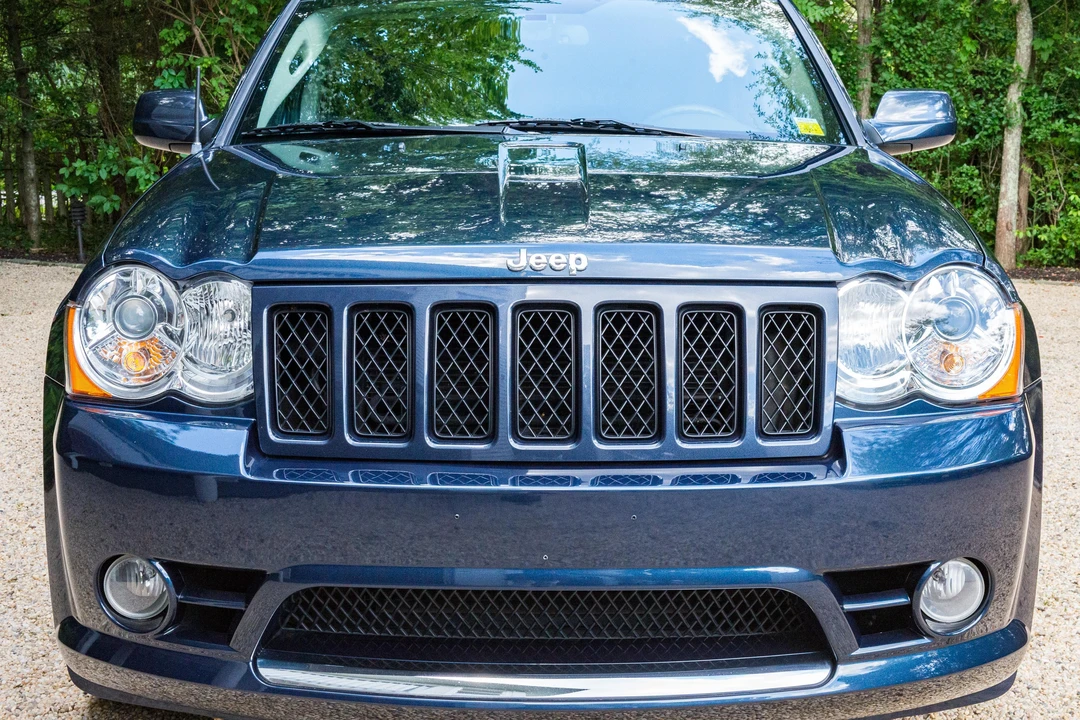 2009 Jeep WK Grand Cherokee SRT - Image 9 of 31