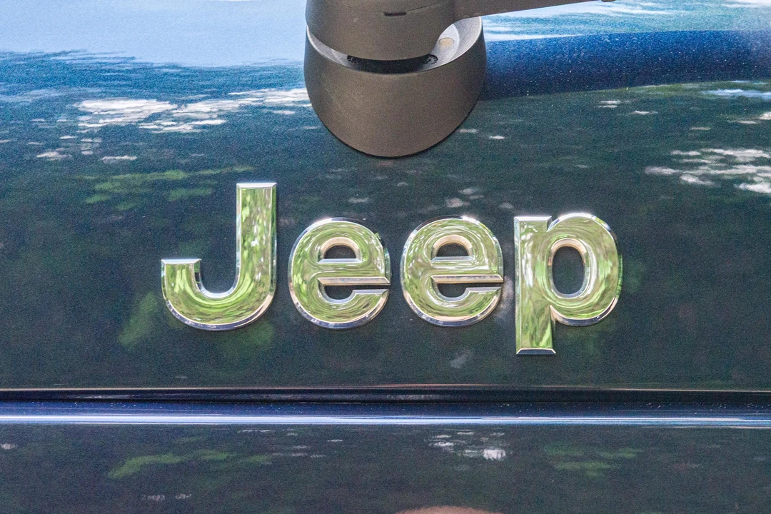 2009 Jeep WK Grand Cherokee SRT - Image 24 of 31