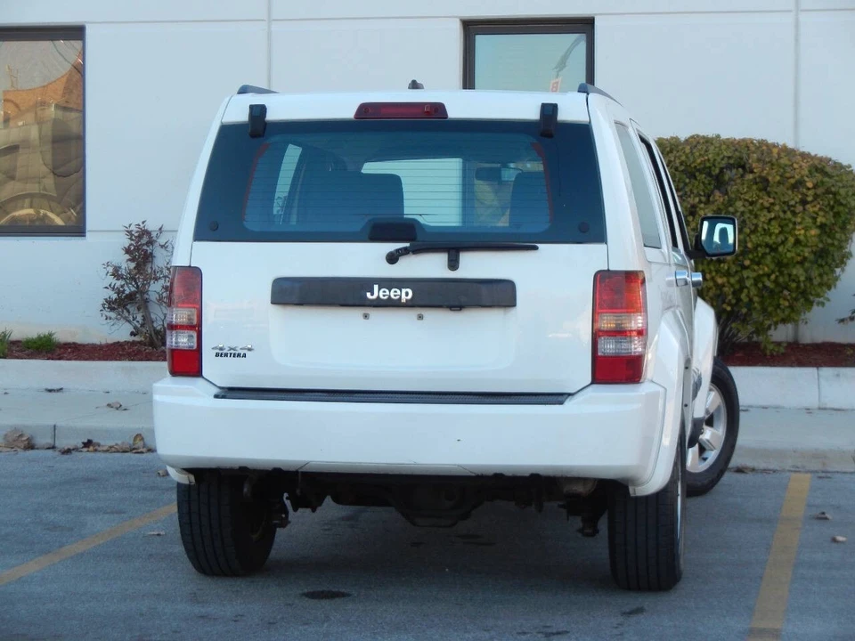2009 Jeep KK Liberty - Image 16 of 21