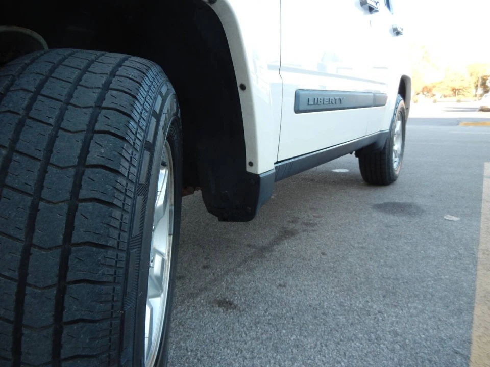 2009 Jeep KK Liberty - Image 15 of 21