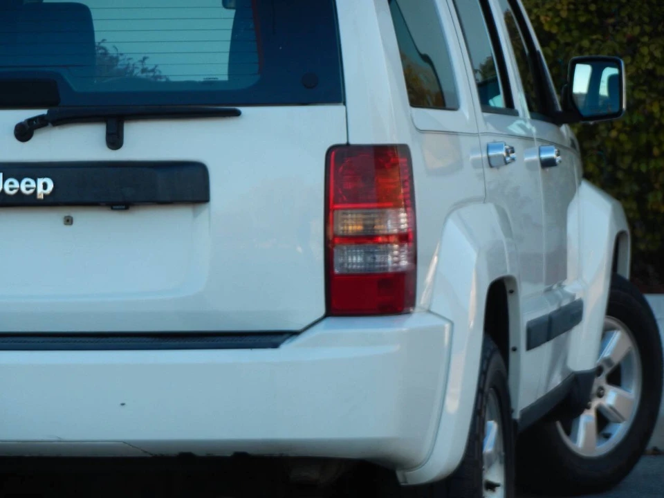 2009 Jeep KK Liberty - Image 17 of 21