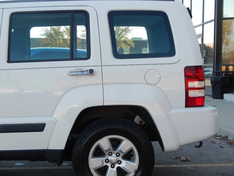 2009 Jeep KK Liberty - Image 11 of 21