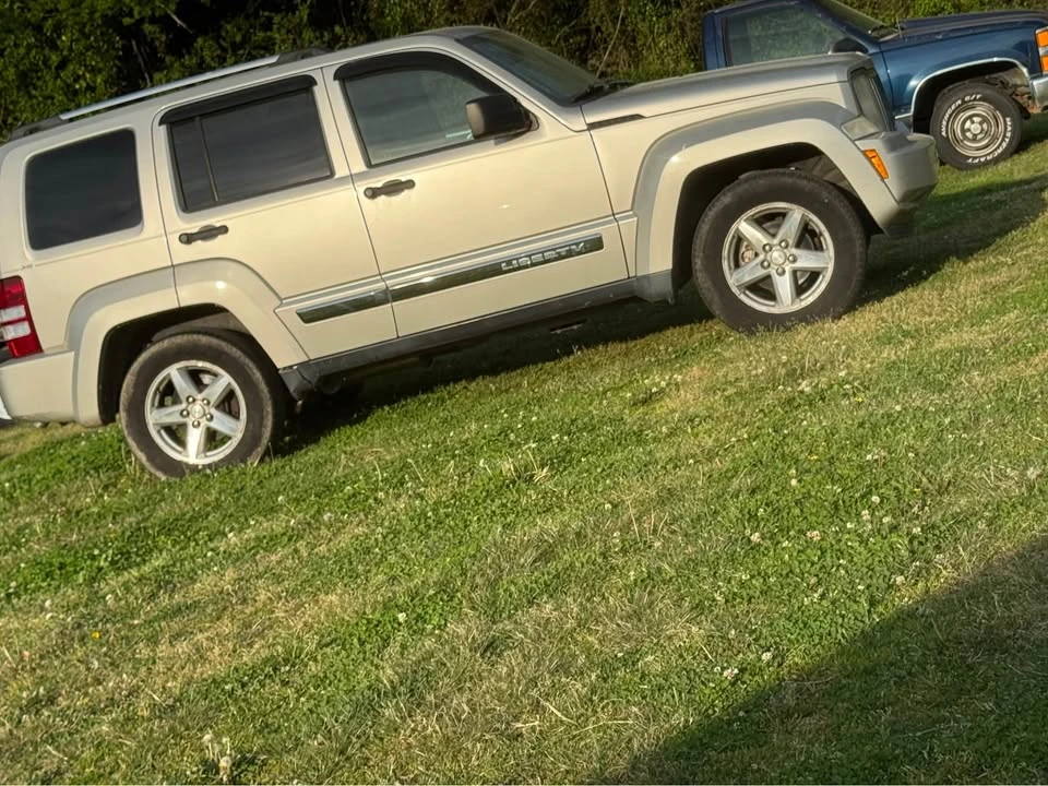 2009 Jeep KK Liberty - Image 6 of 7