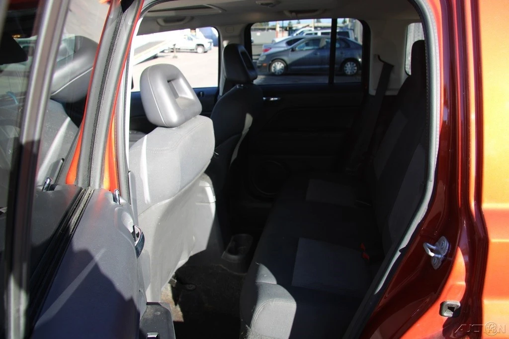2009 Jeep Patriot - Image 19 of 21