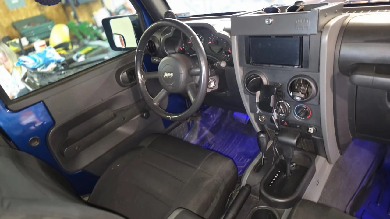 2009 Jeep JK Wrangler - Image 12 of 21
