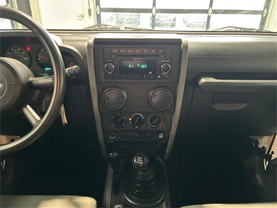 2009 Jeep JK Wrangler - Image 17 of 27