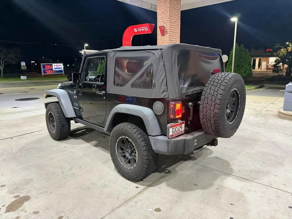 2009 Jeep JK Wrangler - Image 2 of 8
