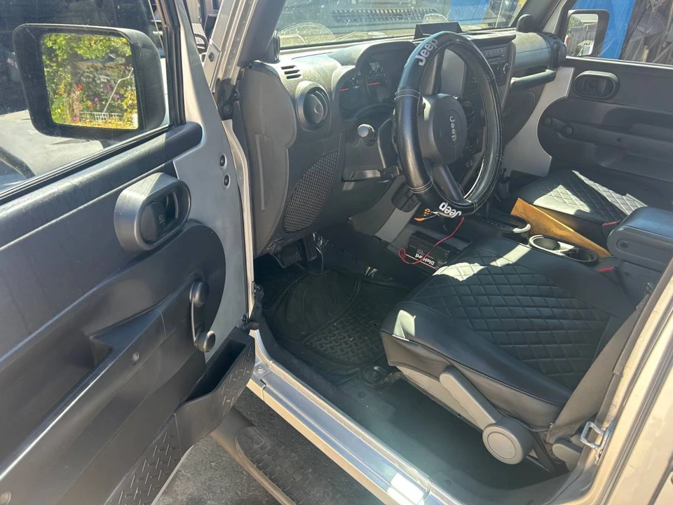 2009 Jeep JK Wrangler - Image 3 of 7
