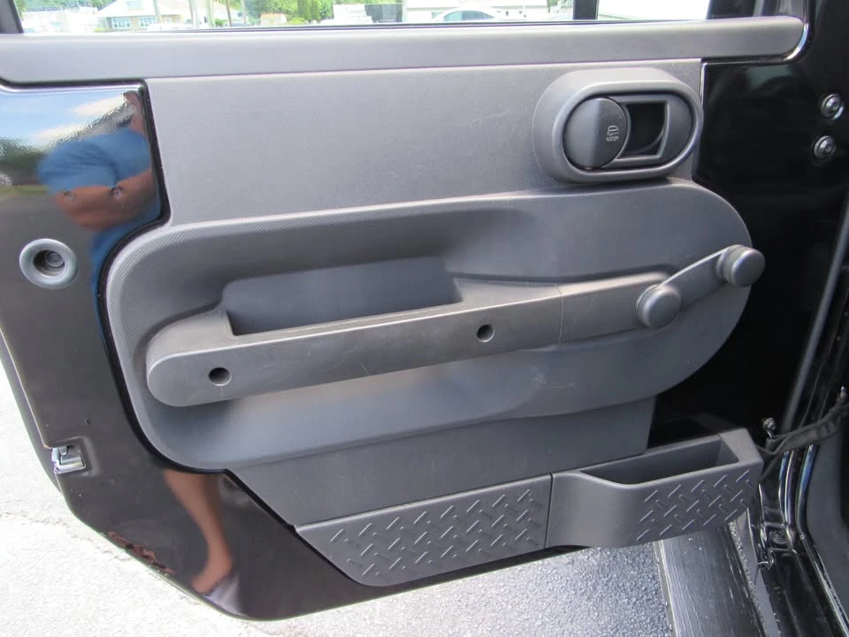 2009 Jeep JK Wrangler - Image 2 of 20