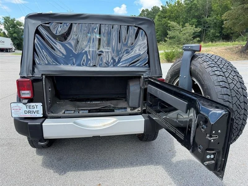 2009 Jeep JK Wrangler - Image 15 of 18