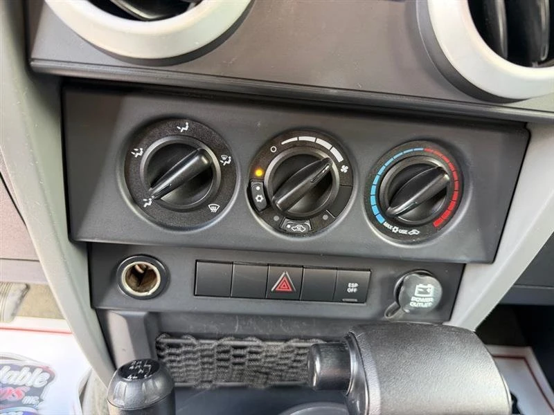 2009 Jeep JK Wrangler - Image 16 of 18