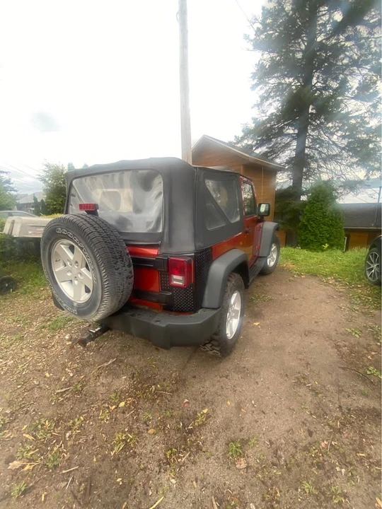 2009 Jeep JK Wrangler - Image 3 of 4