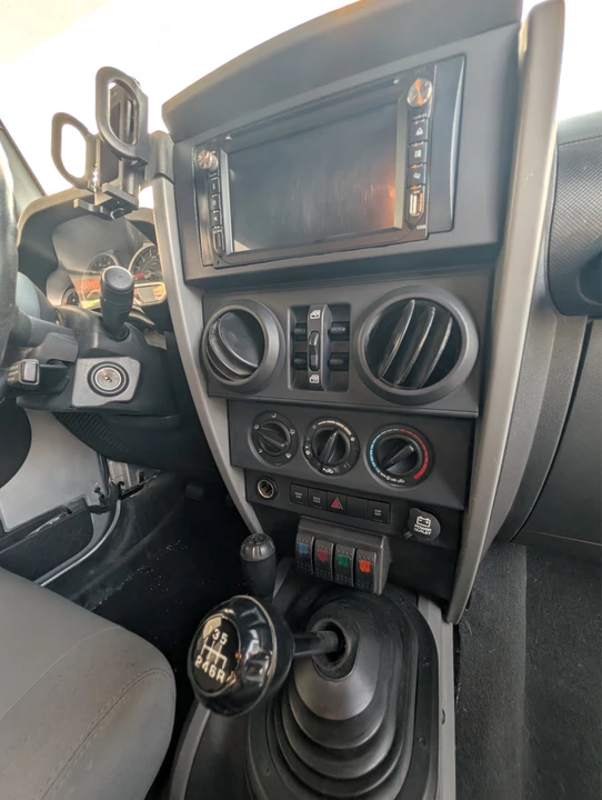 2009 Jeep JK Wrangler - Image 27 of 28
