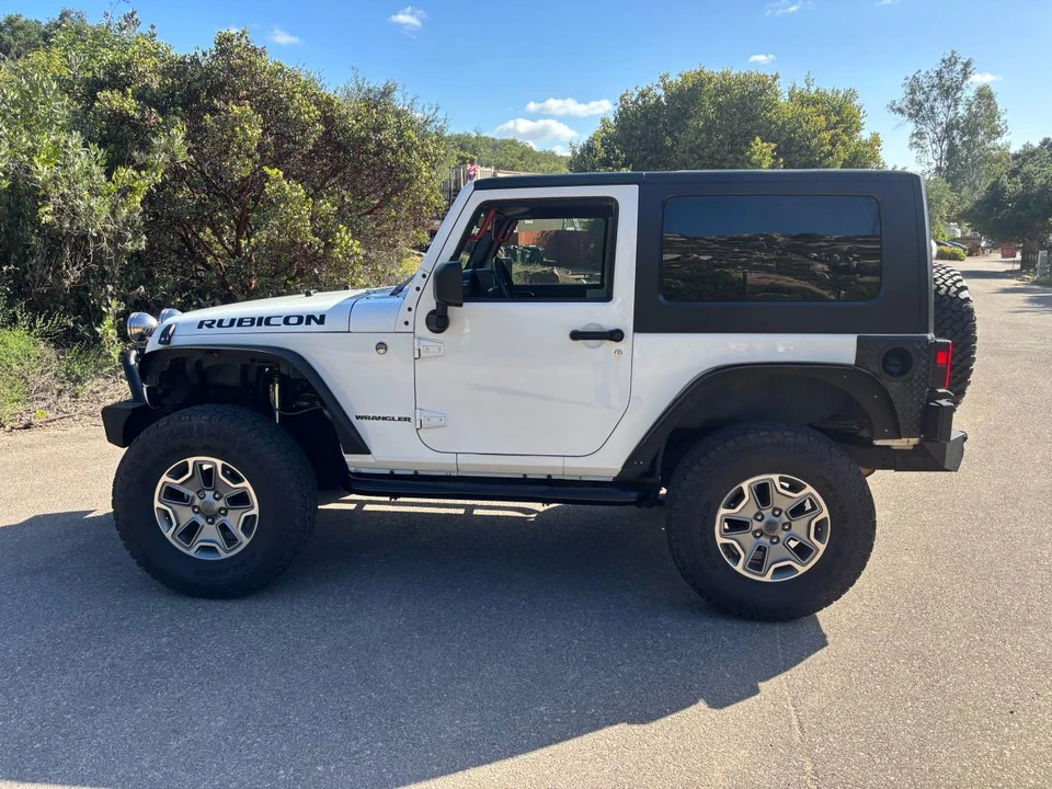 2009 Jeep Wrangler - Image 8 of 21