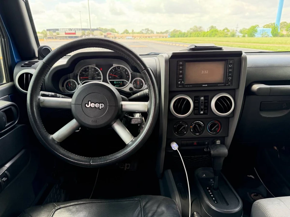2009 Jeep JK Wrangler - Image 10 of 13