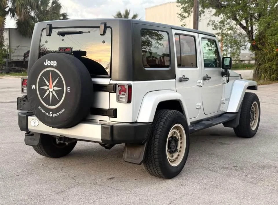 2009 Jeep JK Wrangler - Image 13 of 14