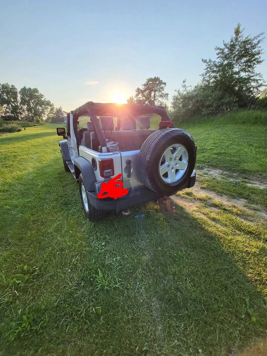 2009 Jeep JK Wrangler - Image 2 of 3