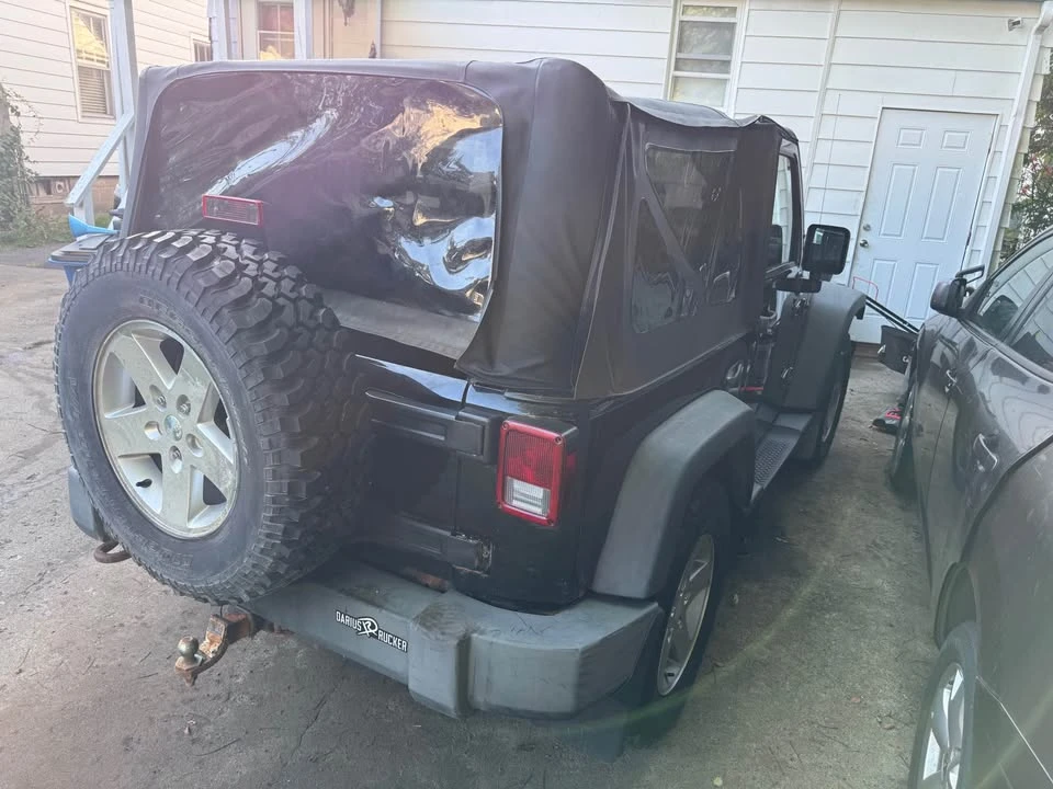 2009 Jeep JK Wrangler - Image 15 of 17