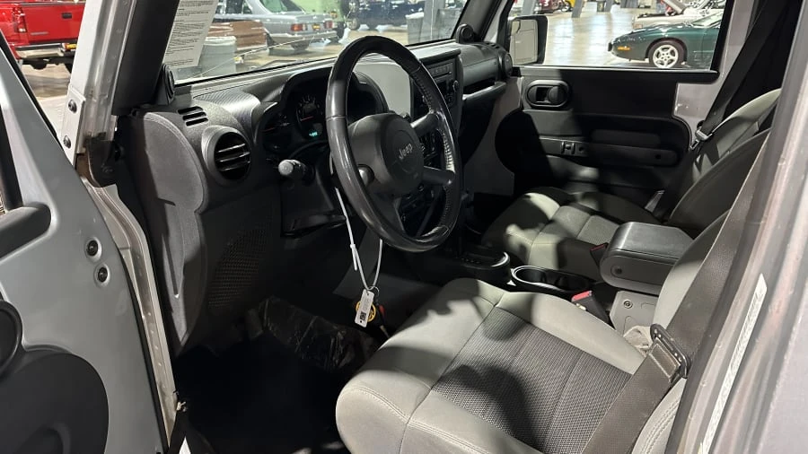 2009 Jeep JK Wrangler - Image 3 of 4