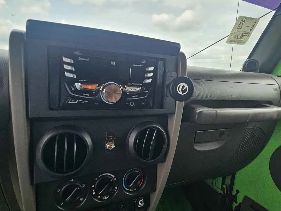 2009 Jeep JK Wrangler - Image 9 of 12