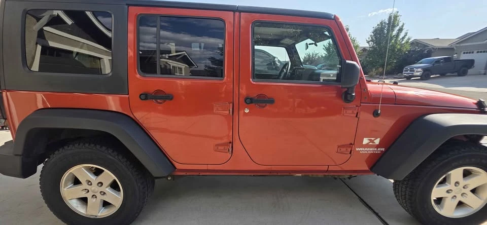 2009 Jeep Wrangler - Image 4 of 9