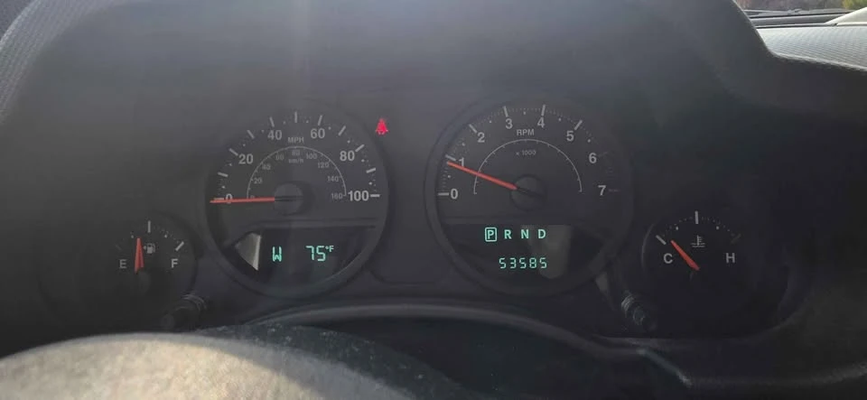 2009 Jeep Wrangler - Image 8 of 9