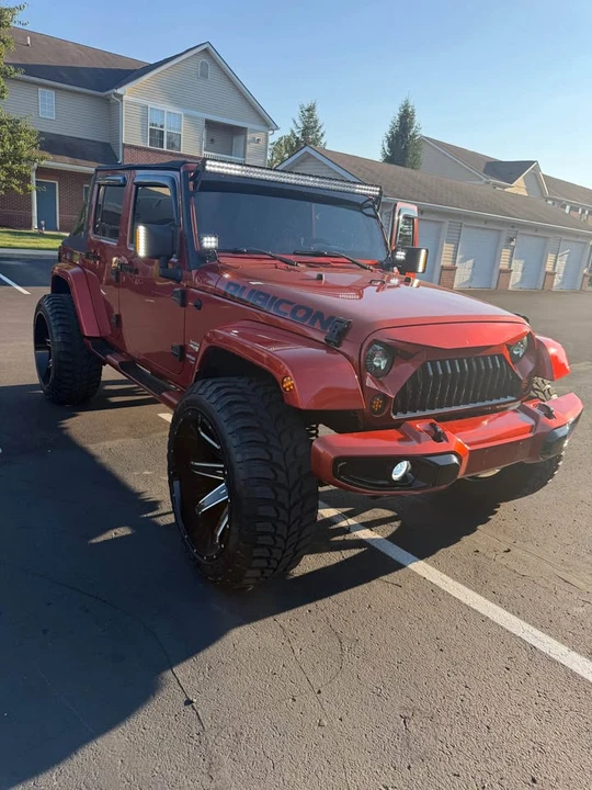 2009 Jeep Wrangler - Image 2 of 19