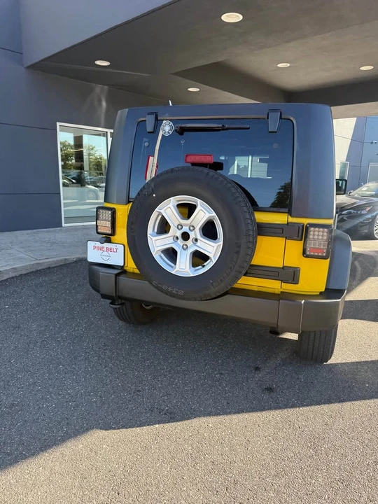 2009 Jeep JK Wrangler - Image 3 of 4