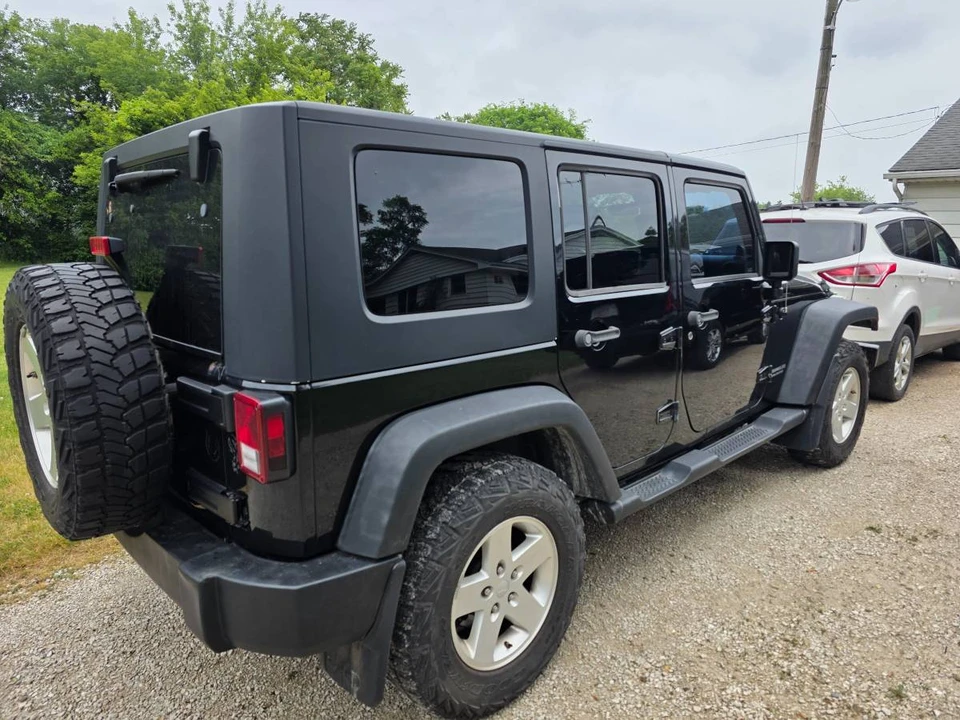 2009 Jeep JK Wrangler - Image 3 of 4