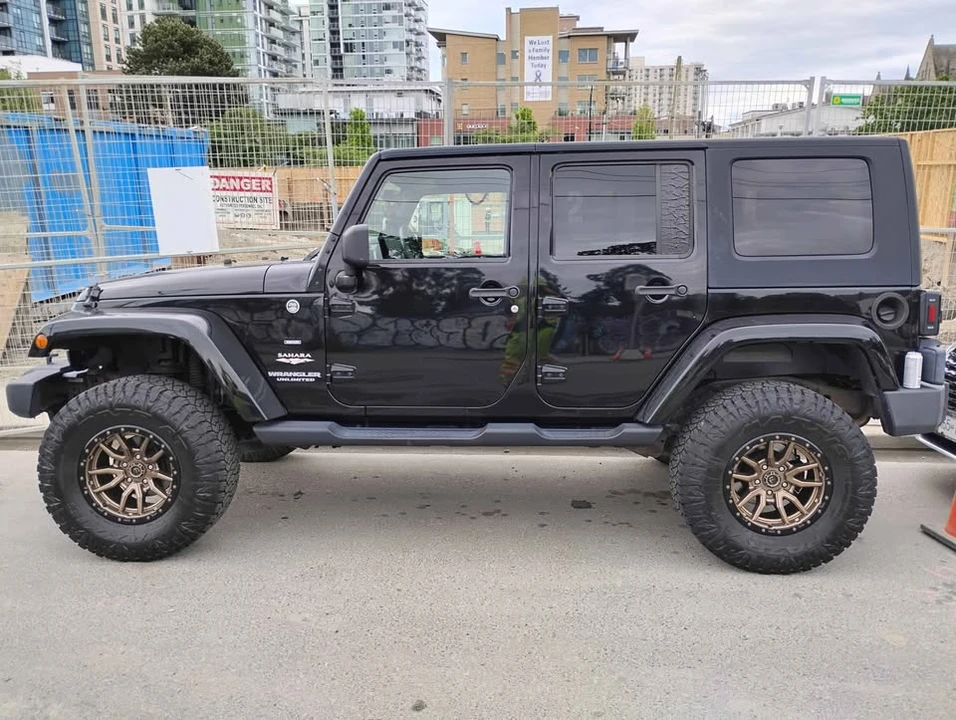 2009 Jeep JK Wrangler - Image 2 of 2