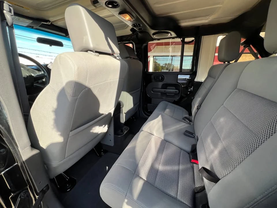 2009 Jeep JK Wrangler - Image 17 of 20