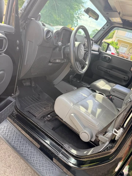 2009 Jeep JK Wrangler - Image 13 of 16