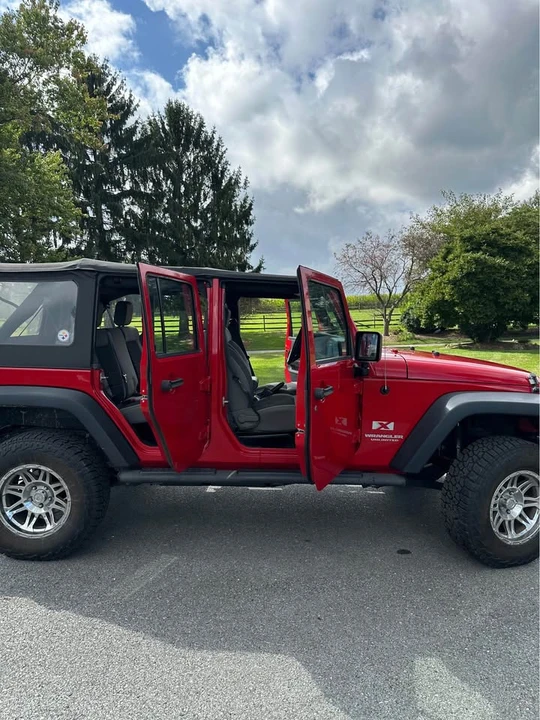 2009 Jeep JK Wrangler - Image 3 of 5