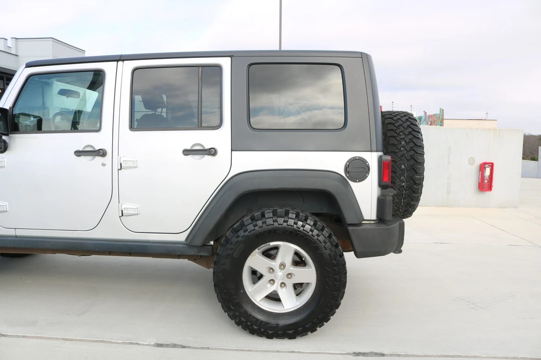 2009 Jeep JK Wrangler - Image 19 of 31