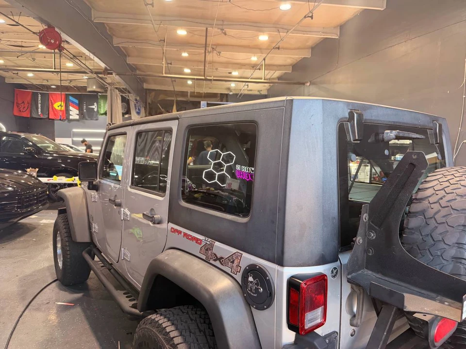 2009 Jeep JK Wrangler - Image 14 of 22